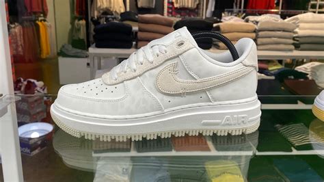 nike air force 1 luxe heren